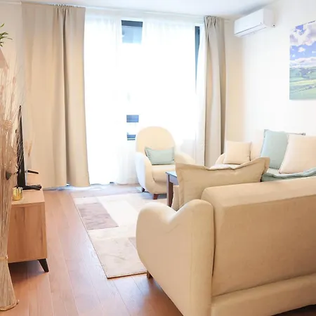 Waterfront Collection Apartment *